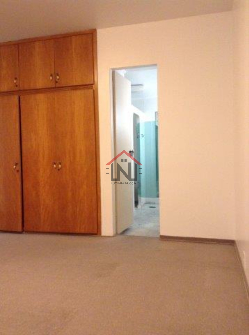 Apartamento de luxo no coração de SP: 3 quartos, 1 suite, 1 sala, 1 banheiro, 2 vagas de garagem, 170m² no Jardim Paulista!