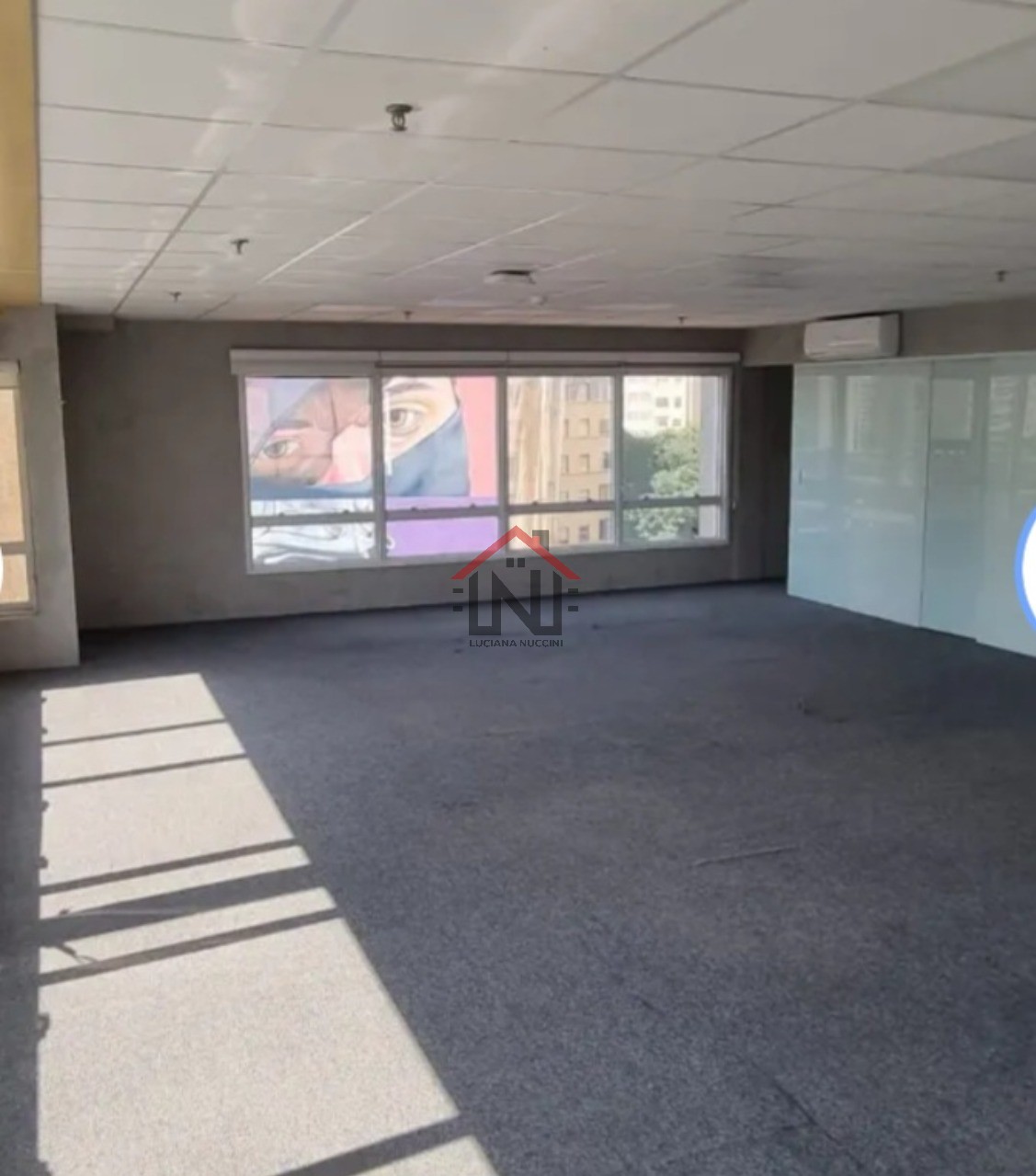 Excelente Conjunto Comercial para Locação na Bela Vista, São Paulo - 110m², 1 Sala, 3 Banheiros e 2 Vagas de Garagem!