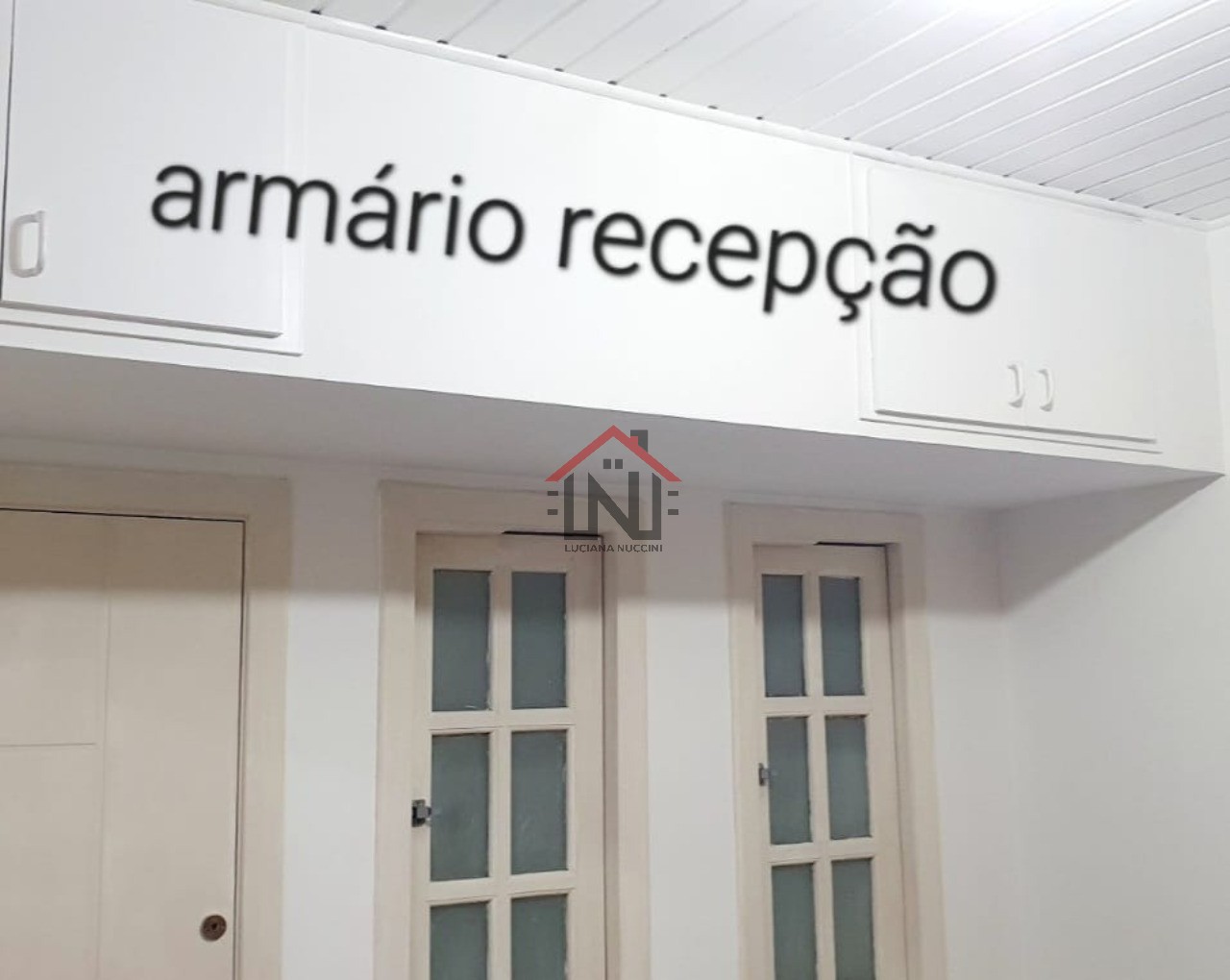 Conjunto Comercial à Venda na Vila Nova Conceição - São Paulo-SP: 2 Salas, 2 Banheiros, 92 m² de Área