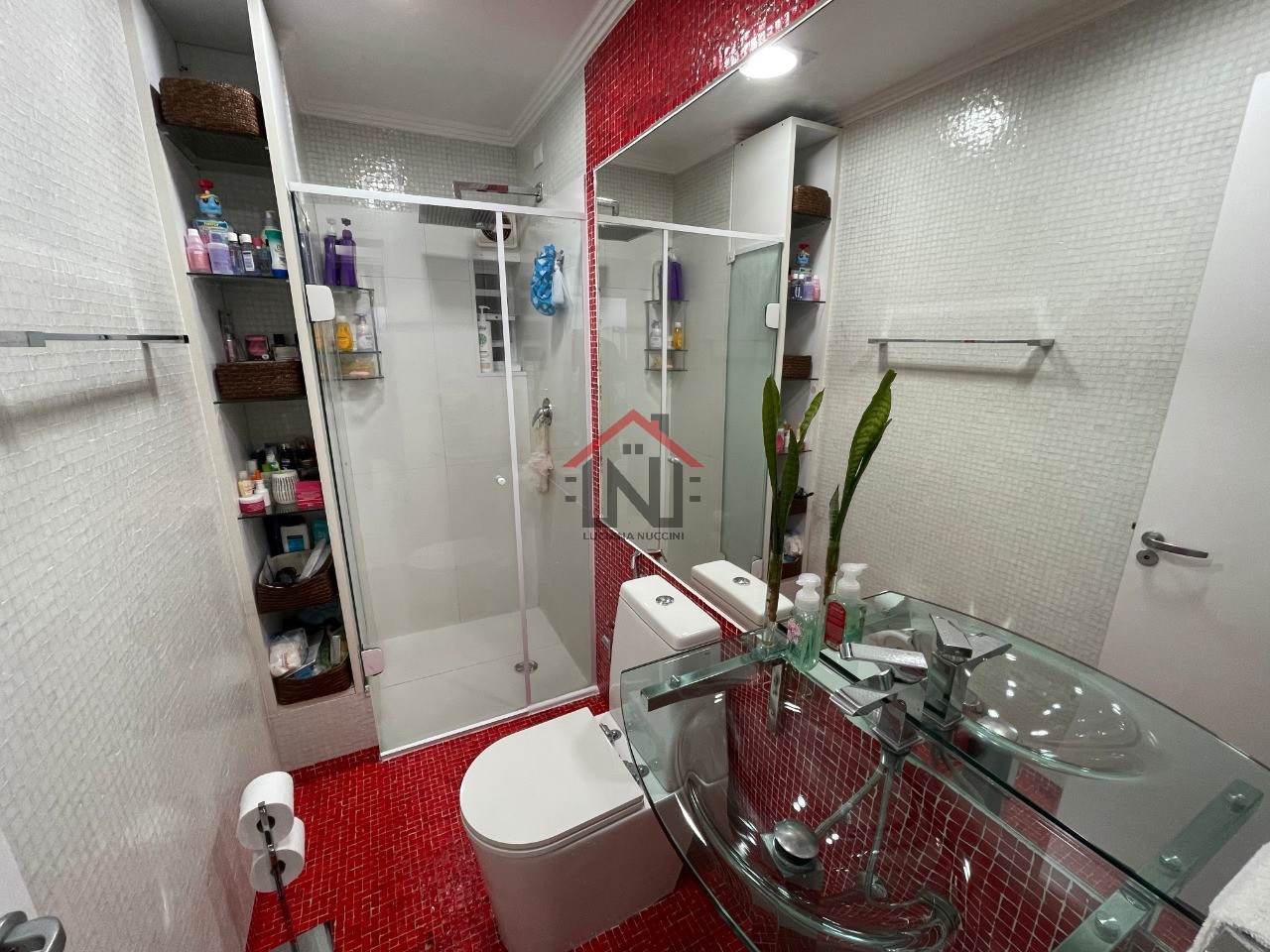 Apartamento de 2 quartos na Vila da Saúde, São Paulo-SP: 120m², 1 suíte, 1 vaga, 2 banheiros. Venha conferir!