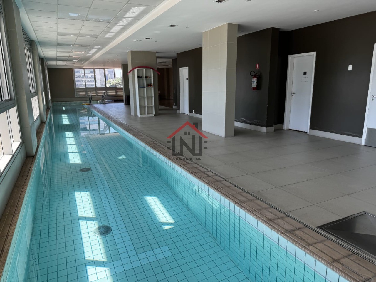 Studio de luxo em condomínio exclusivo em Santo Amaro, São Paulo - 1 quarto, 1 banheiro, 1 vaga - 33m² de elegância!