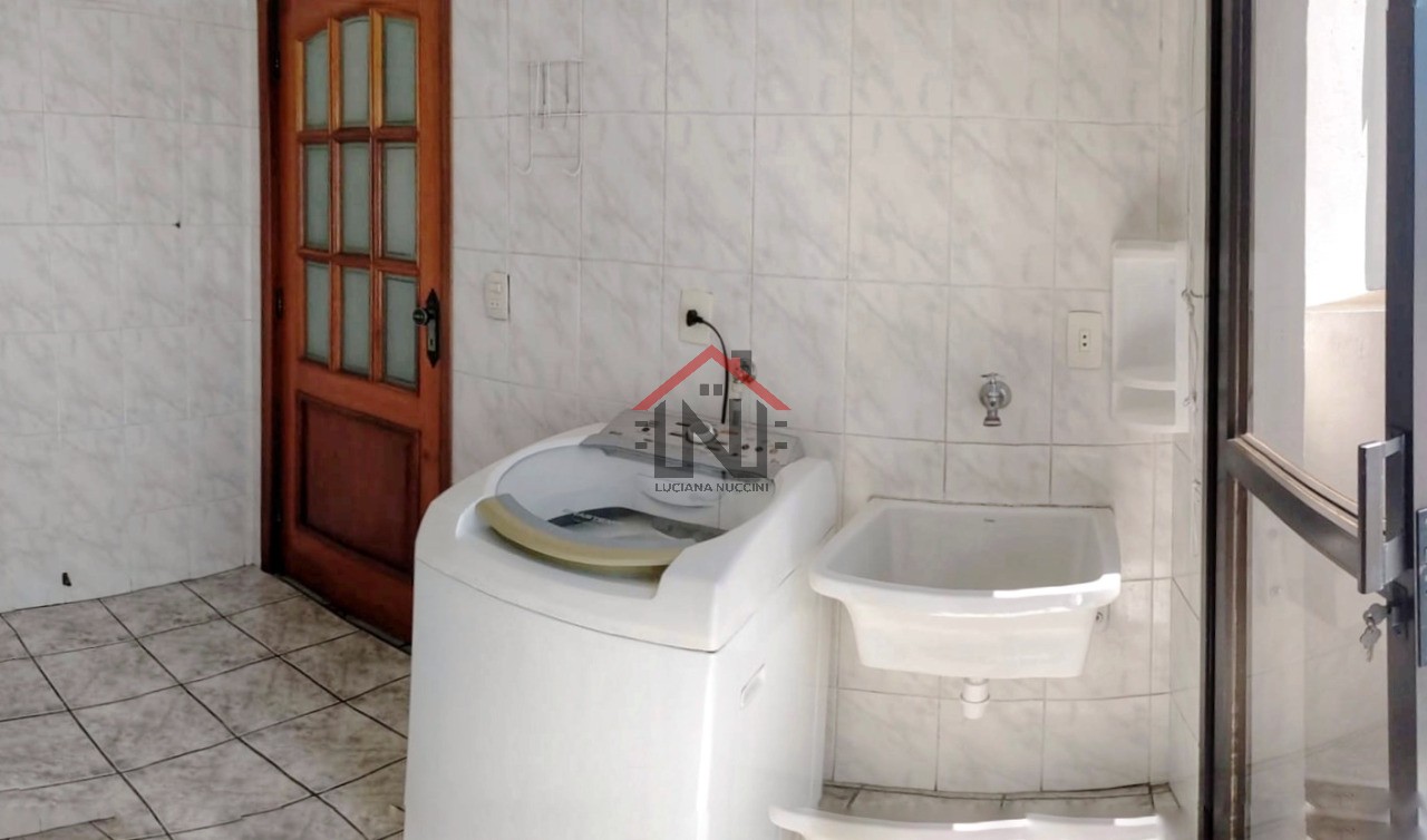 Imperdível Apartamento à Venda em São Paulo-SP - Vila Dom Pedro I: 3 Quartos, 1 Suíte, 1 Sala, 2 Banheiros, 3 Vagas, 189m²