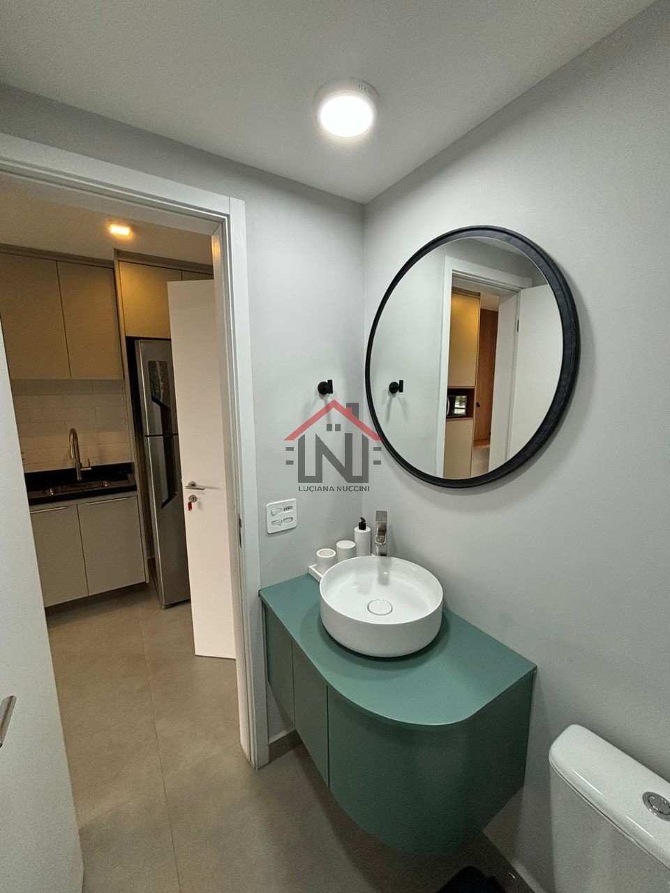 Studio para locação no Jardim das Acácias, São Paulo-SP: 1 quarto, 1 banheiro, 28m² de área. Encontre seu espaço perfeito!