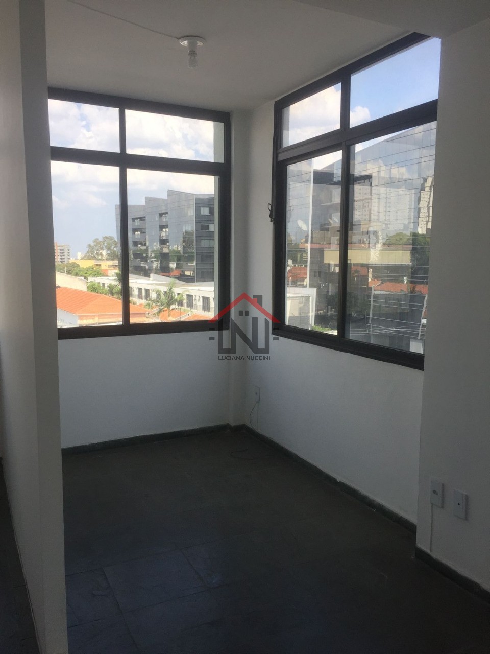Sala Comercial de 50m² para Locação na Vila Mariana, São Paulo-SP - Imperdível!