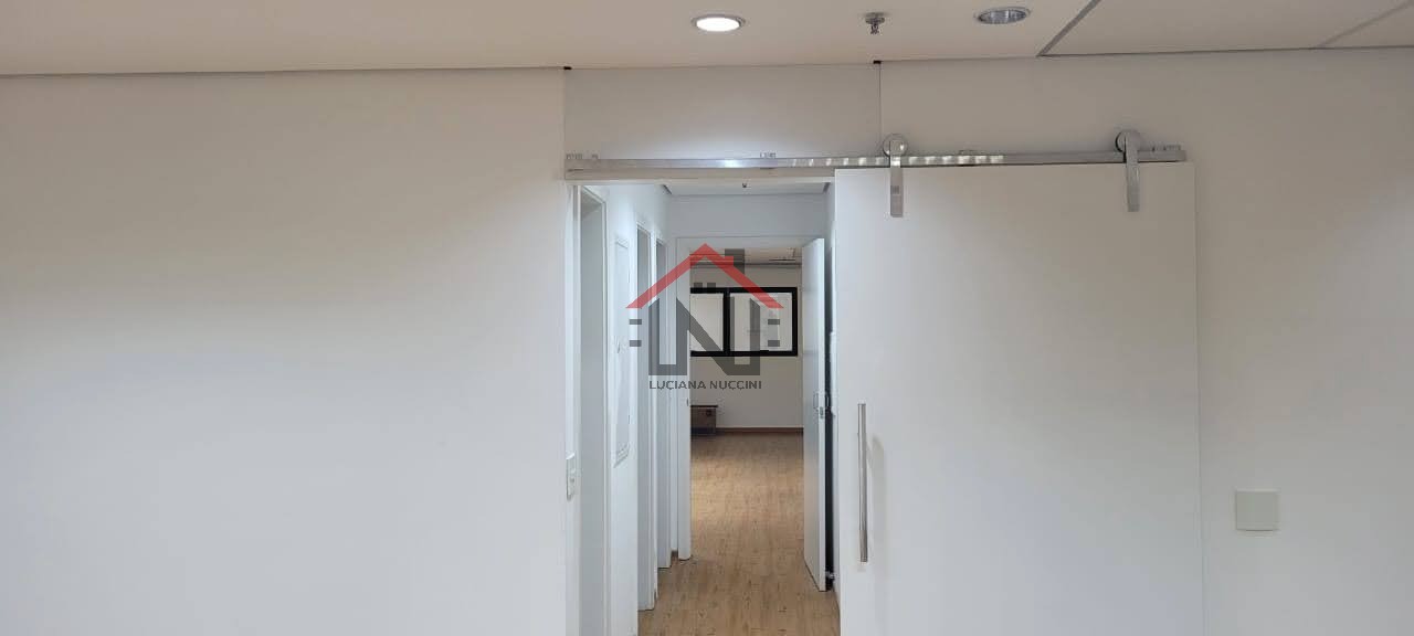 Conjunto Comercial de Alto Padrão no Jardim Paulista, São Paulo-SP: 1 Sala, 3 Banheiros, 2 Vagas, 137m². Venha Conferir!
