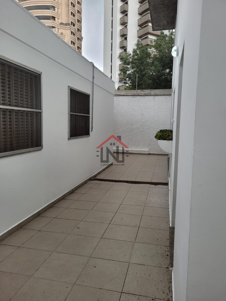 Excelente oportunidade de locação: Casa comercial com 7 quartos e 330m² no Planalto Paulista, São Paulo-SP!