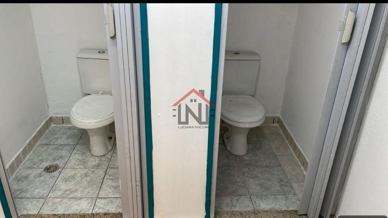 Galpão industrial para locação em São Paulo-SP, Vila Carioca: 1 sala, 4 banheiros, 2 vagas de garagem, 329m². Aproveite!