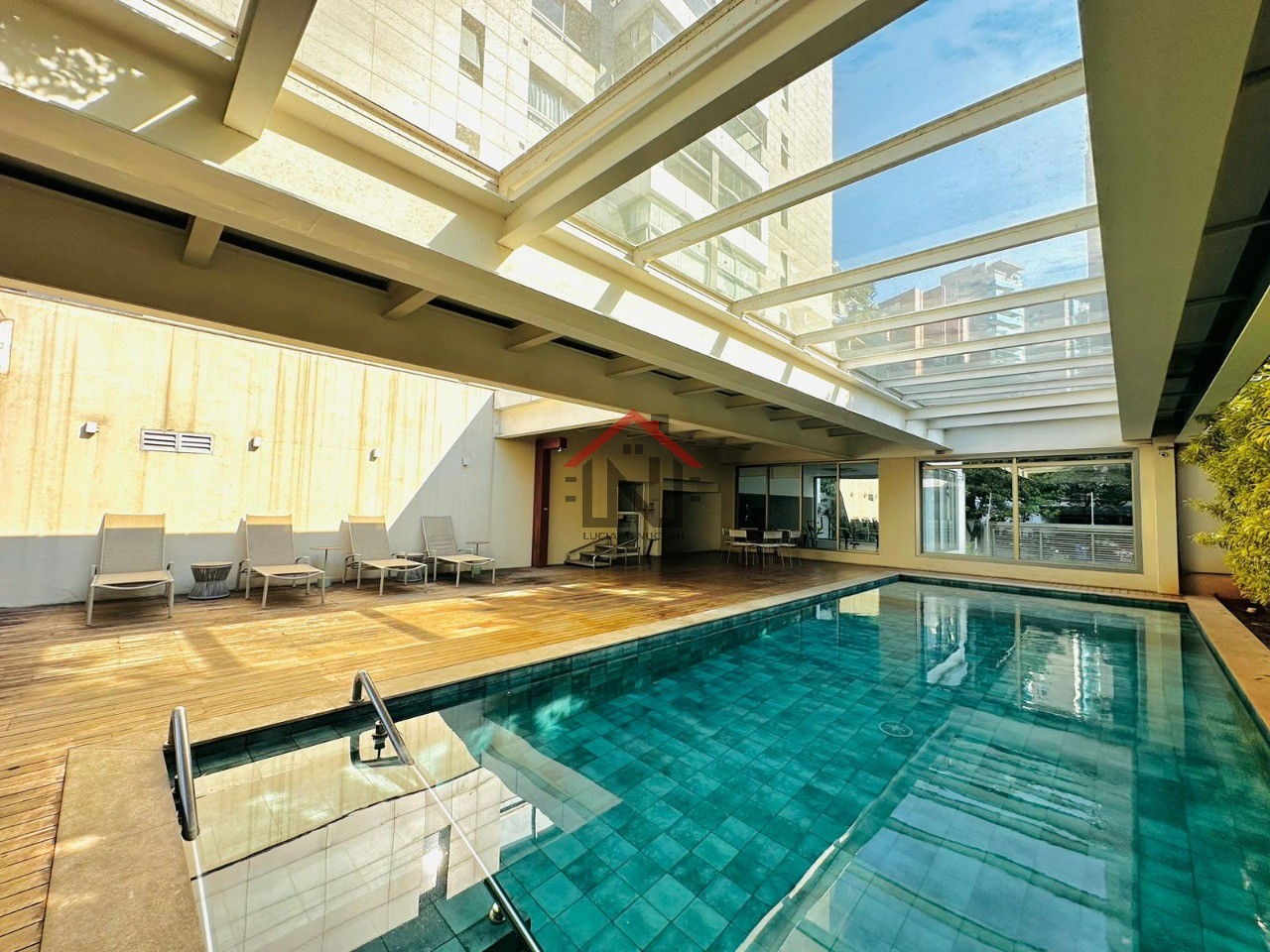 Aluguel de Apartamento de Luxo no Jardim Paulista, São Paulo-SP: 1 Quarto, 1 Suíte, 2 Banheiros, 2 Vagas, 85,83m²