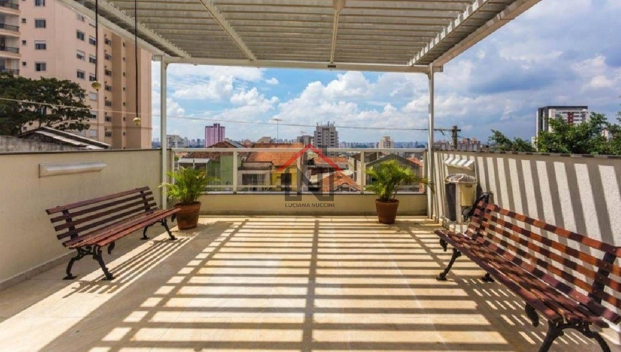Sobrado Residencial à Venda no Ipiranga, São Paulo: 2 Suítes, 3 Salas, 2 Vagas - Imperdível Oportunidade!