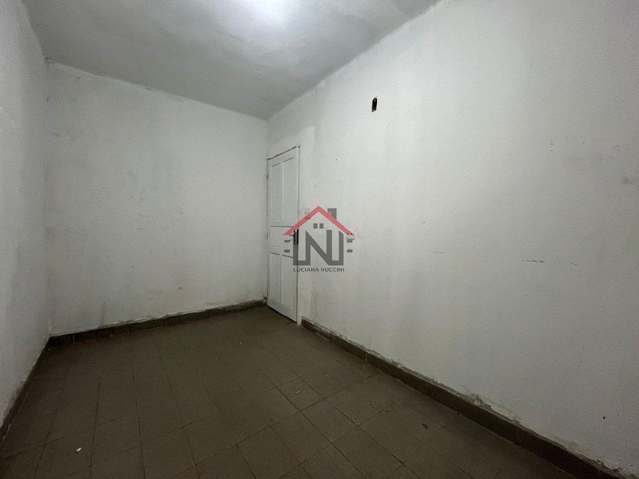 Galpão Industrial de Alto Padrão para Locação em Pinheiros, São Paulo-SP: 3 Banheiros, 370m² - Imperdível!