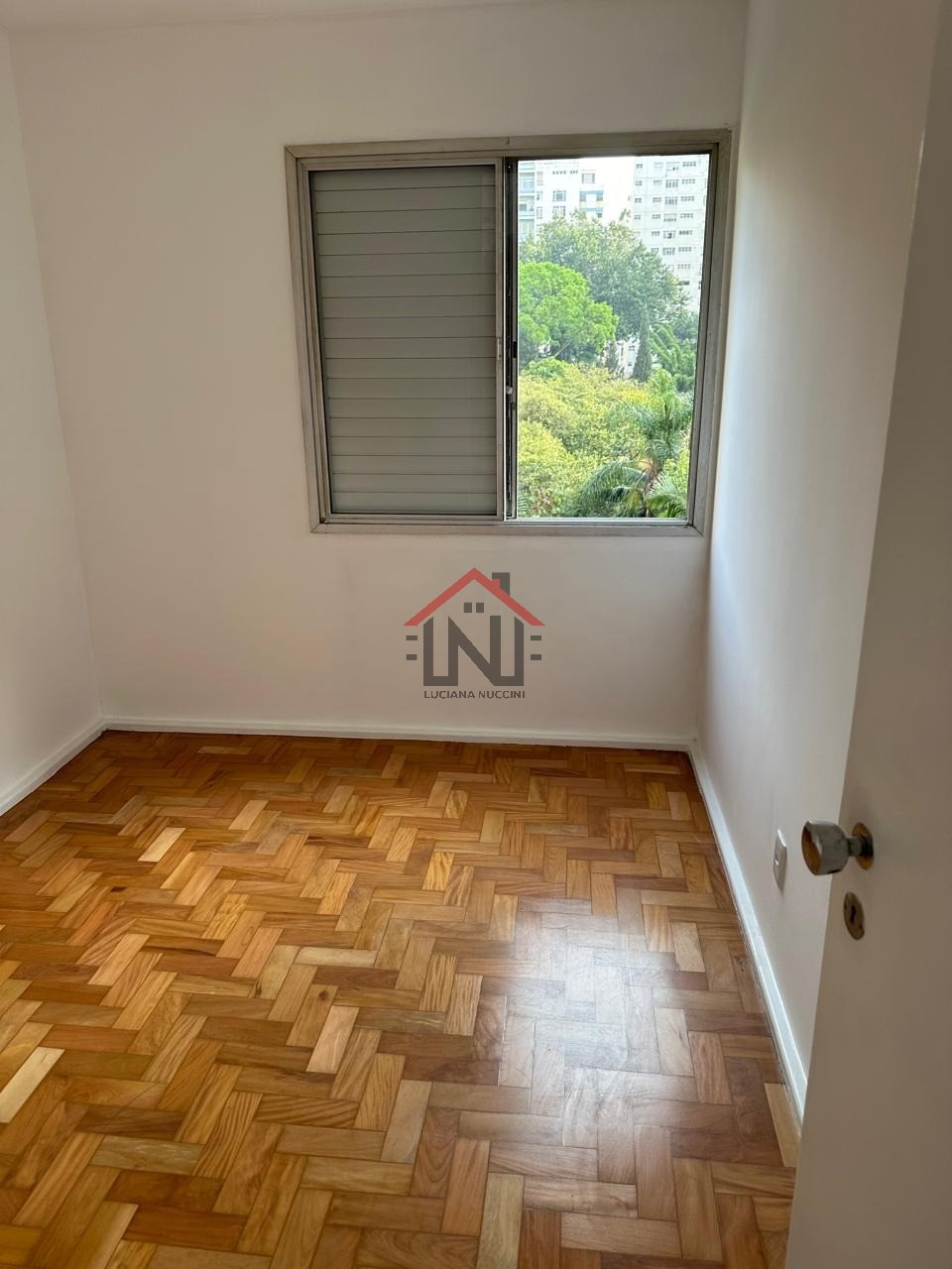 Apartamento de Luxo em Higienópolis, São Paulo-SP: 3 Quartos, 1 Suíte, 2 Banheiros, 2 Vagas de Garagem, 105m² de Área