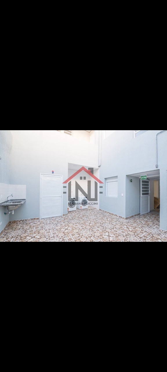 Studio para Locação na Aclimação, São Paulo-SP: 1 Quarto, 1 Sala, 1 Banheiro, 22m² de Área