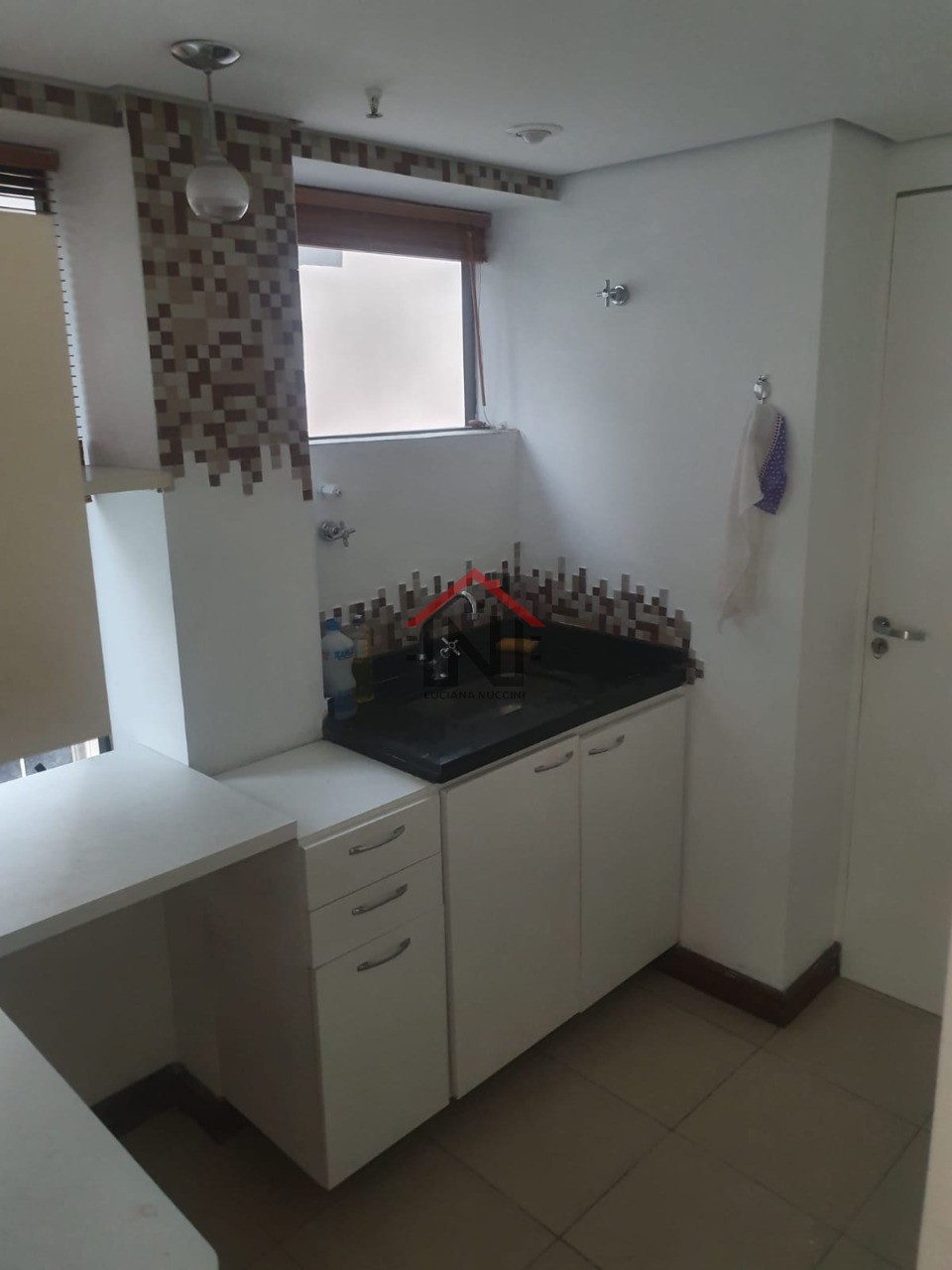Excelente oportunidade de locação de conjunto comercial no Itaim Bibi, São Paulo-SP: 1 sala, 1 banheiro, 3 vagas de garagem, 1,00 m².