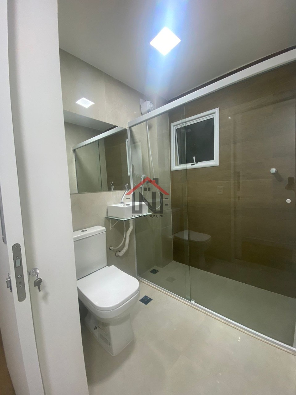 Apartamento à venda na Bela Vista, São Paulo-SP: 1 quarto, 1 sala, 1 banheiro, 1 vaga de garagem, 33,00 m² de área.