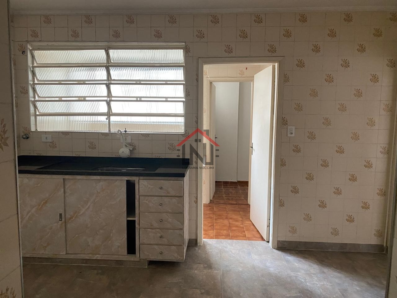 Apartamento no Jardim Paulista, São Paulo-SP: 2 quartos, sala, banheiro e vaga de garagem!