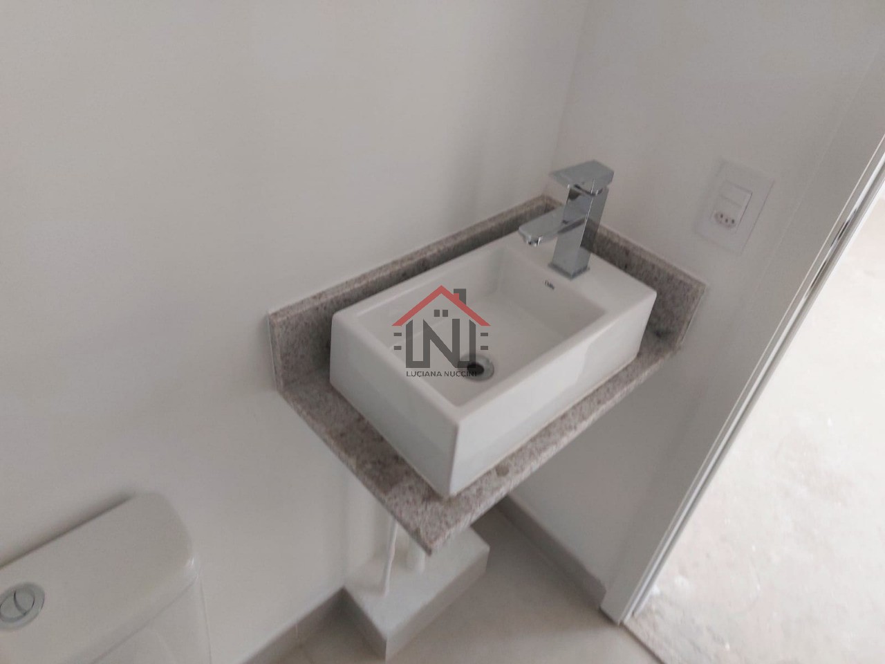Studio à venda em Pinheiros, São Paulo-SP: 1 sala, 1 banheiro, 24,86 m² de área. Garanta já o seu!