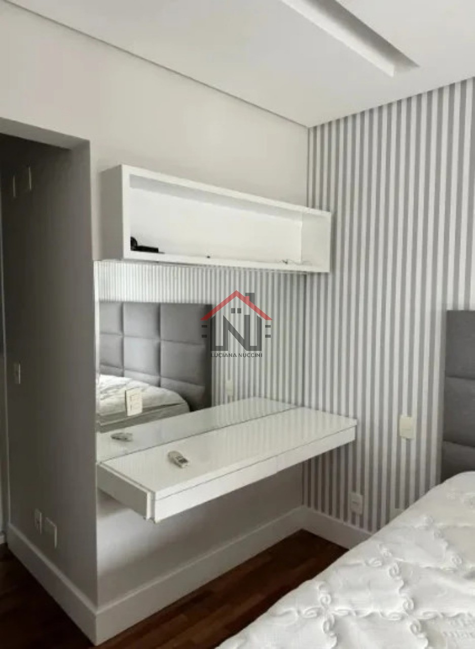 Apartamento à venda em Pinheiros, São Paulo-SP: 3 quartos, 1 suíte, 2 salas, 4 banheiros, 2 vagas de garagem, 100m² de área.