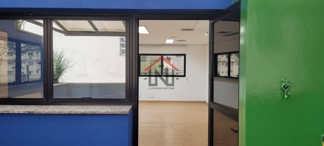 Conjunto Comercial de Alto Padrão no Jardim Paulista, São Paulo-SP: 1 Sala, 3 Banheiros, 2 Vagas, 137m². Venha Conferir!