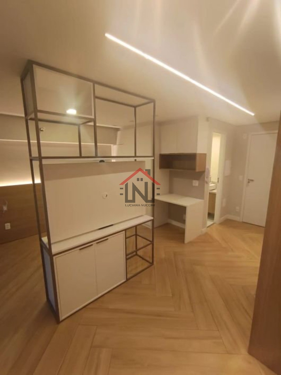 Studio de Luxo para Locação na Vila Mariana - São Paulo-SP: 1 Quarto, 1 Banheiro, 28m² no Condomínio Exclusivo