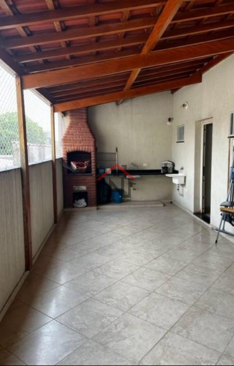 Oportunidade única: galpão comercial à venda em São Paulo-SP, com 6 salas, 5 banheiros, 1 vaga de garagem e 490m² de área.