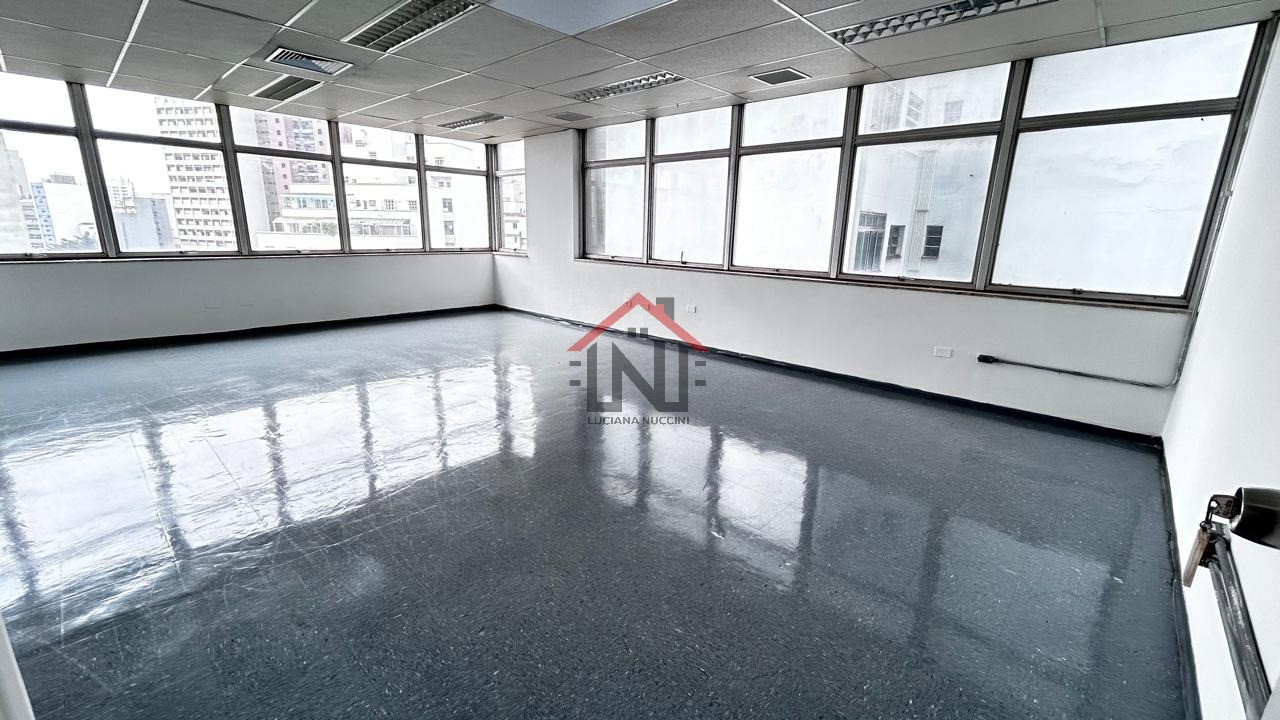 Conjunto Comercial Premium na Consolação: 6 salas, 2 banheiros, 5 vagas de garagem e 328m² de área. Alugue já em São Paulo-SP!