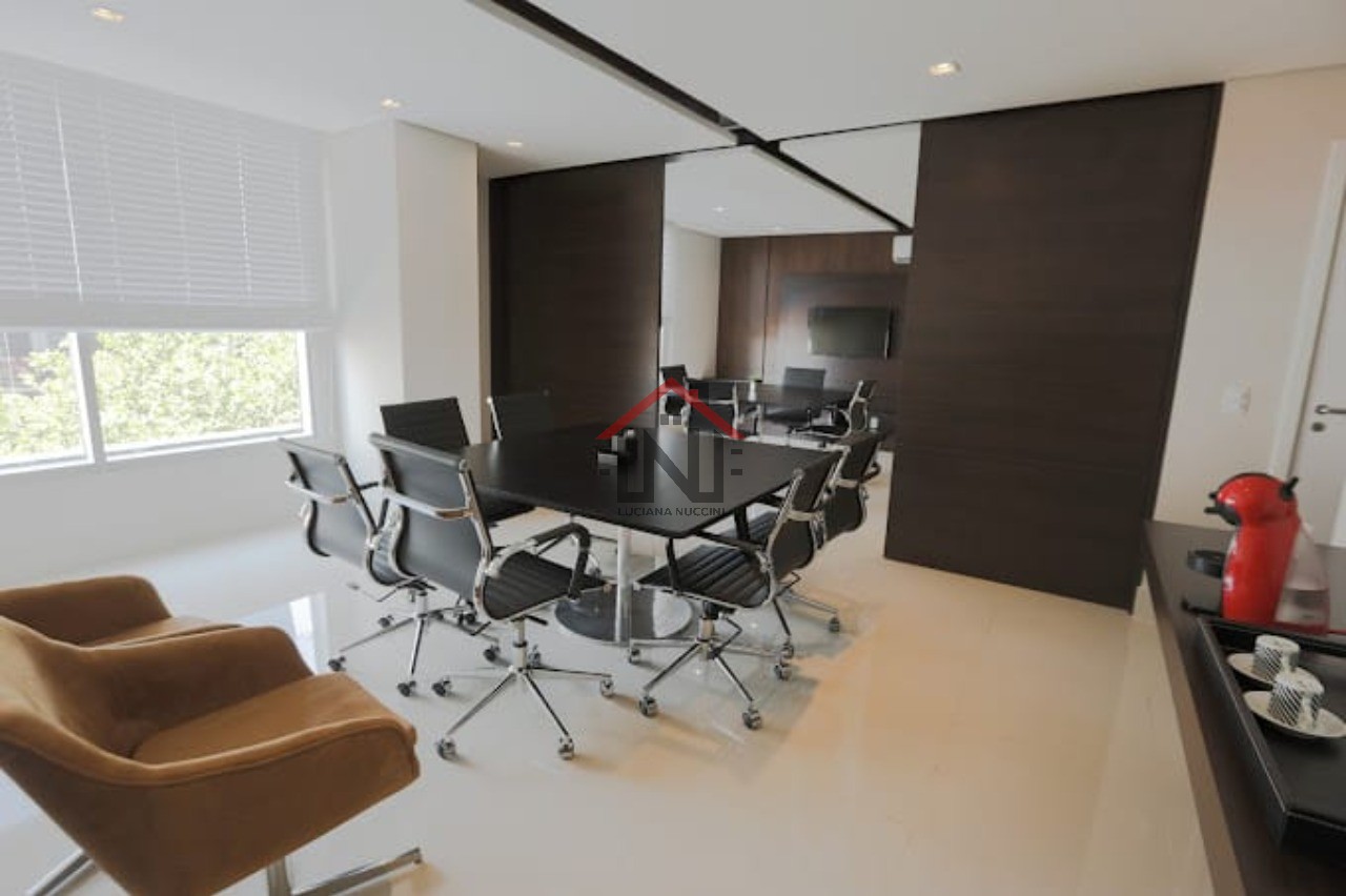 Studio de luxo em condomínio exclusivo em Santo Amaro, São Paulo - 1 quarto, 1 banheiro, 1 vaga - 33m² de elegância!