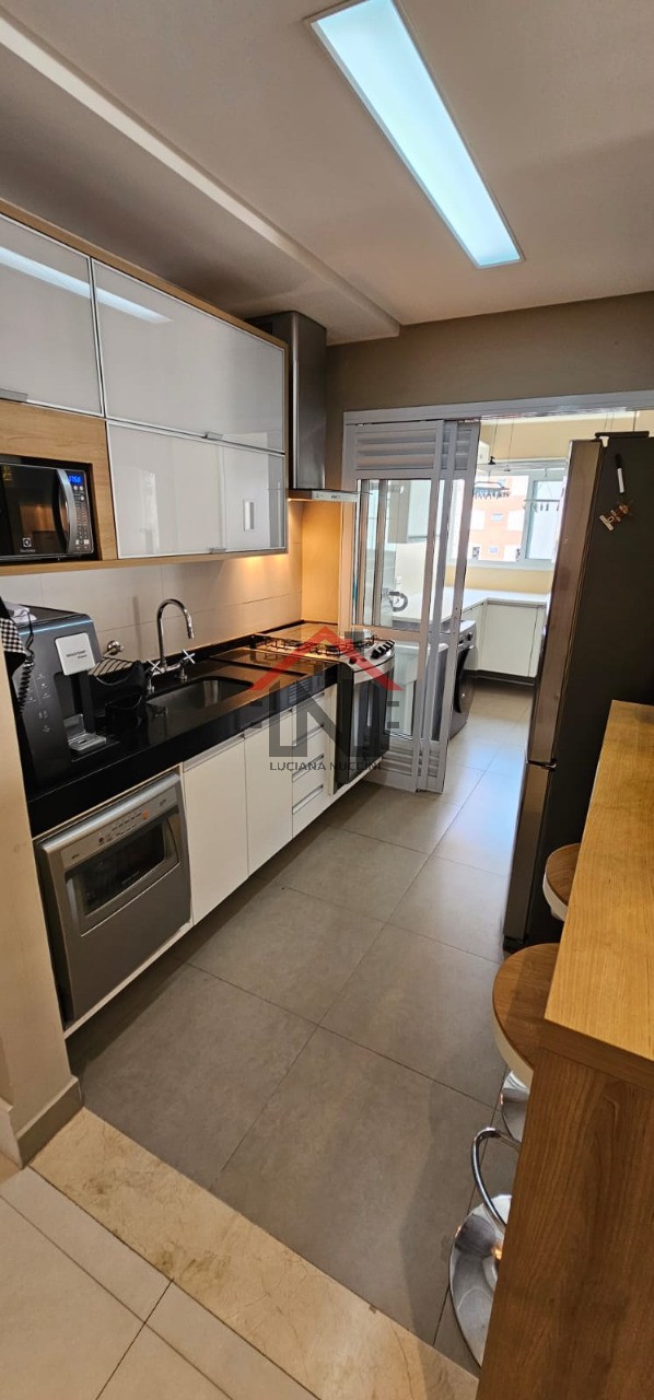 Imperdível apartamento à venda em São Paulo-SP, bairro Chácara Inglesa! 2 quartos, 1 suíte, 1 sala, 2 banheiros, 150m² de área. Confira!
