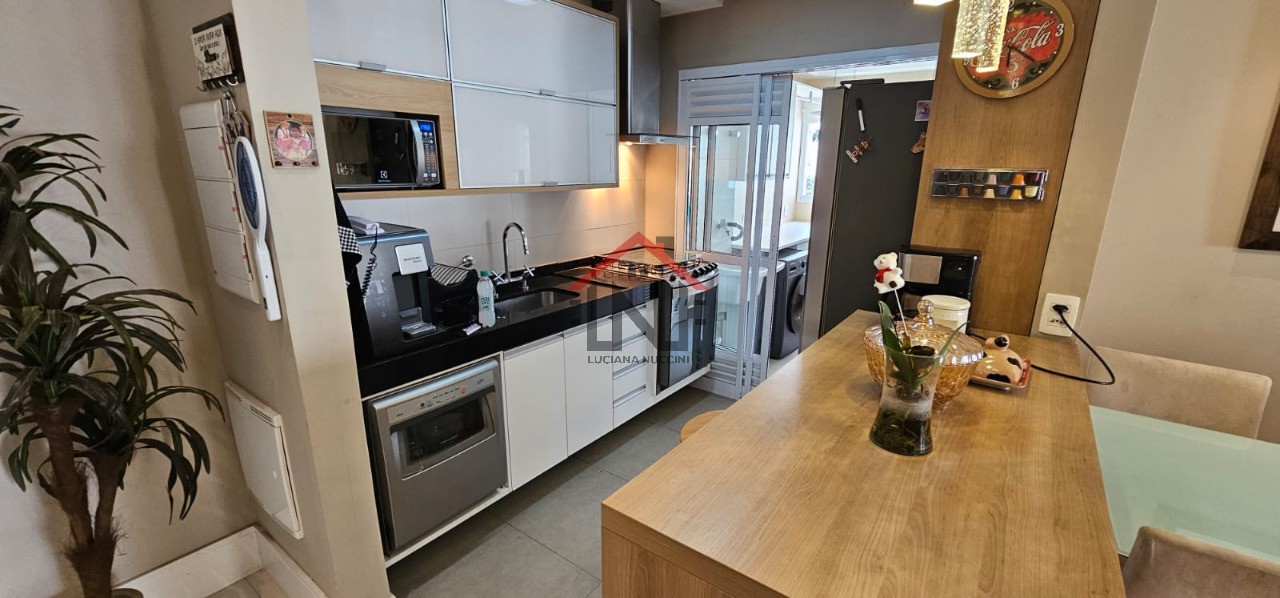 Imperdível apartamento à venda em São Paulo-SP, bairro Chácara Inglesa! 2 quartos, 1 suíte, 1 sala, 2 banheiros, 150m² de área. Confira!