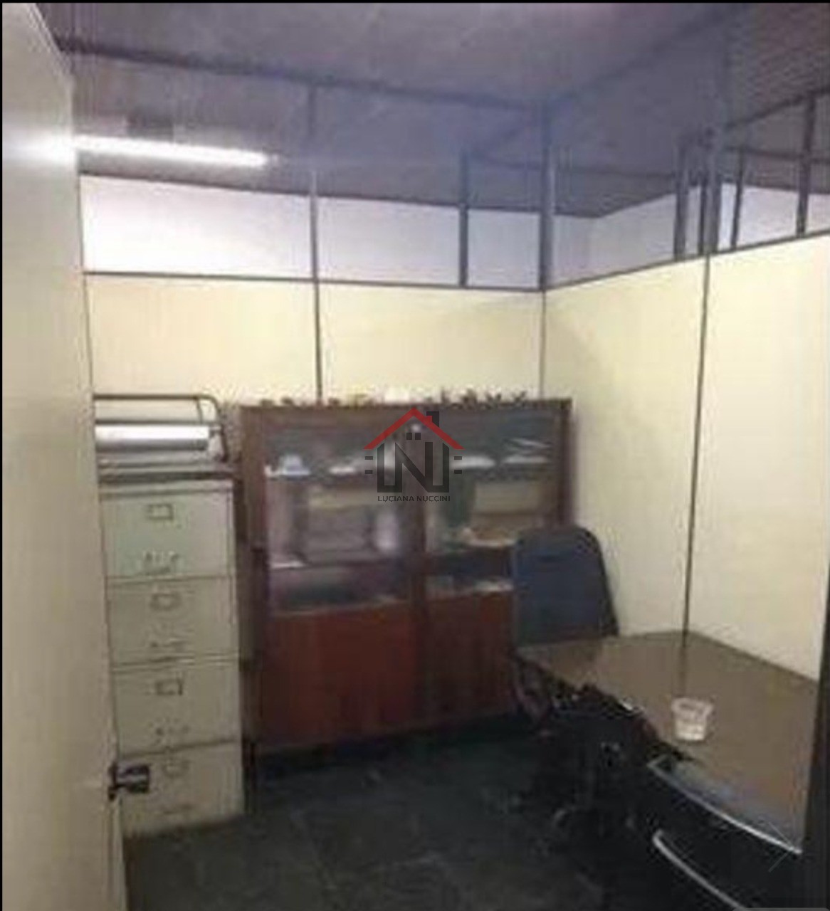 Galpão Comercial para Locação na Mooca, São Paulo-SP: 3 Salas, 2 Banheiros, 160m² de Área!