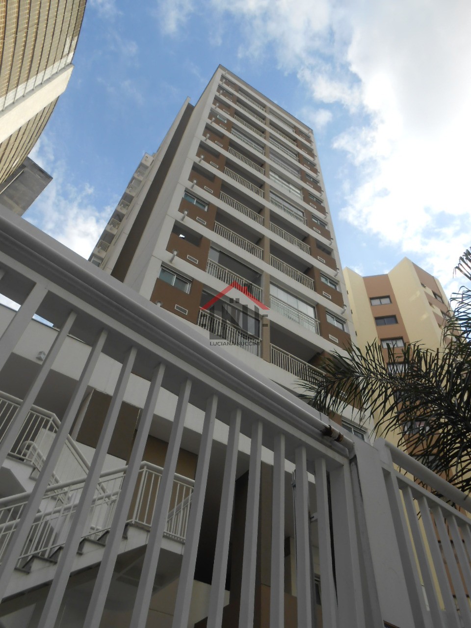 Studio de Luxo na Bela Vista: 1 Quarto, 1 Vaga de Garagem - 32m² - São Paulo-SP