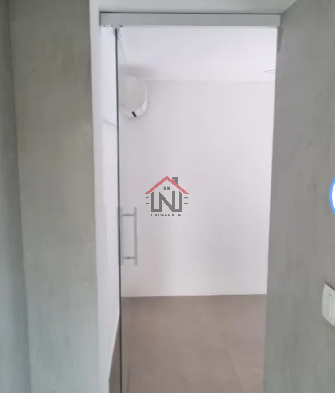 Excelente Conjunto Comercial para Locação na Bela Vista, São Paulo - 110m², 1 Sala, 3 Banheiros e 2 Vagas de Garagem!
