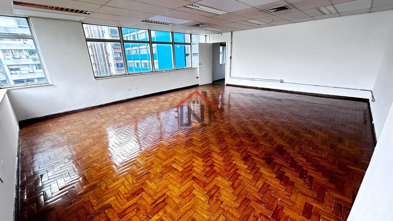 Conjunto Comercial Premium na Consolação: 6 salas, 2 banheiros, 5 vagas de garagem e 328m² de área. Alugue já em São Paulo-SP!