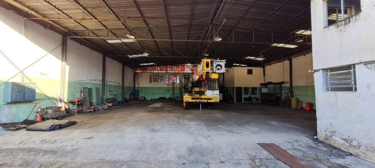 Galpão Industrial na Vila Moraes, São Paulo-SP: Venda ou Locação - 1 Banheiro e 1.623,00 m² de Área
