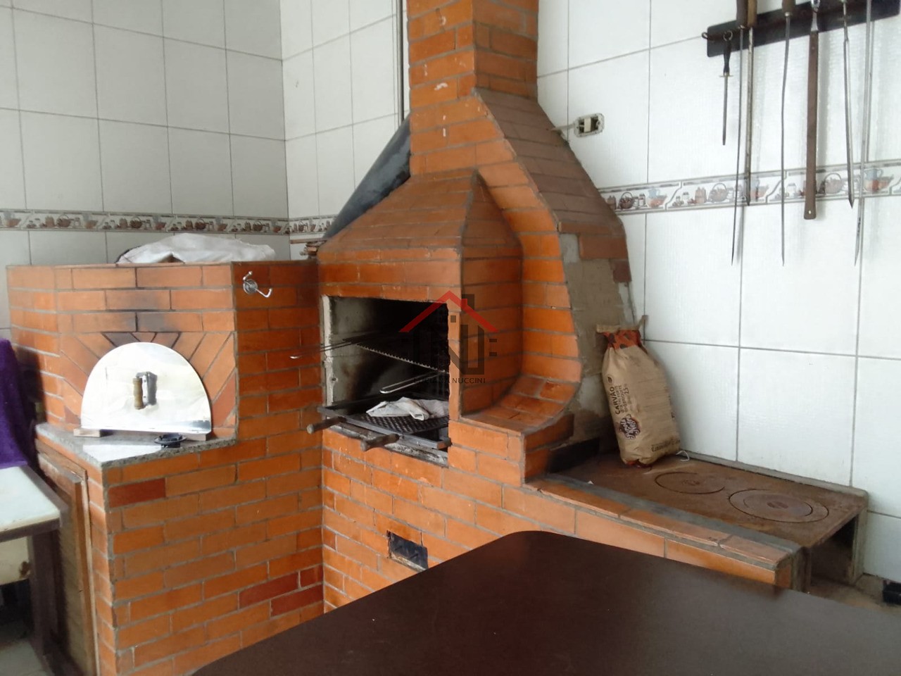 Imperdível Casa à Venda em São Paulo-SP, Bairro Ipiranga: 5 Quartos, 1 Sala, 3 Banheiros, 2 Vagas de Garagem!