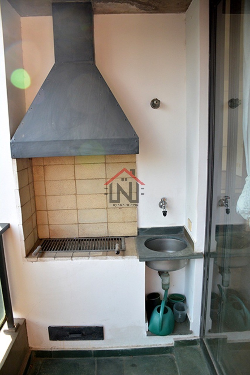Imperdível! Apartamento de Luxo em São Paulo-SP, 3 quartos, 3 suítes, 3 vagas no Jardim Monte Verde - 195m². Confira já!