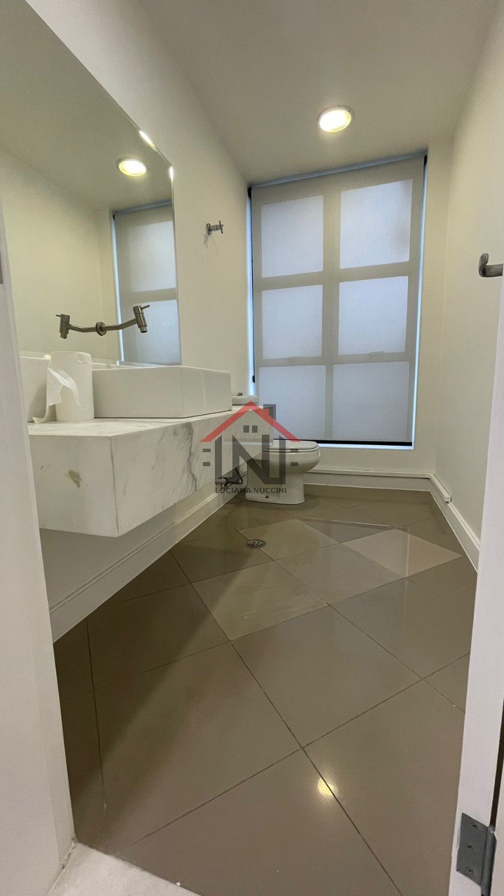 Conjunto Comercial à Venda ou Locação no Brooklin Paulista, São Paulo - 140m², 1 Sala, 1 Banheiro e 3 Vagas de Garagem