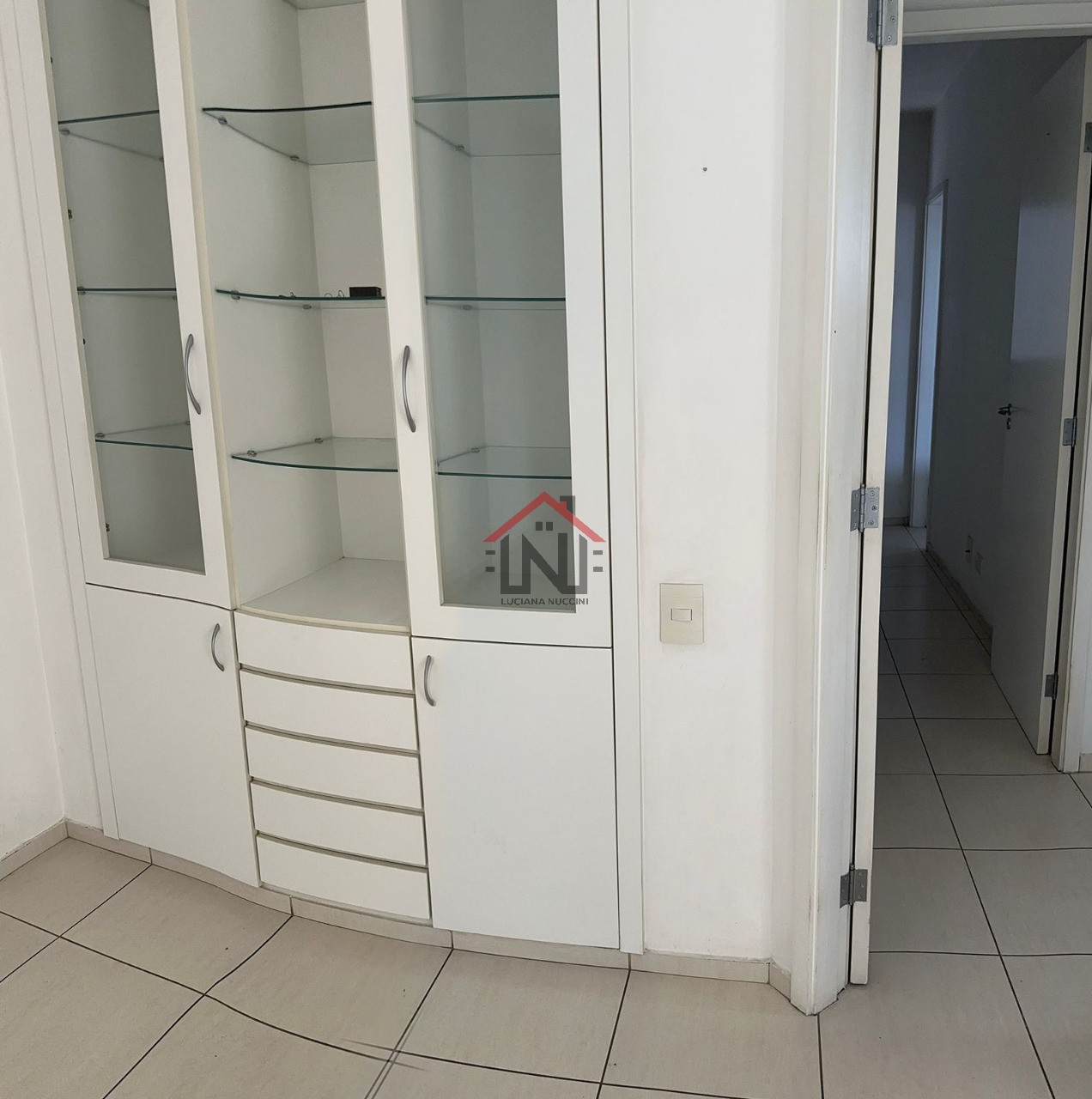Apartamento à venda em São Paulo-SP, Vila Guarani (z Sul): 2 quartos, 1 sala, 2 banheiros, 1 vaga de garagem!