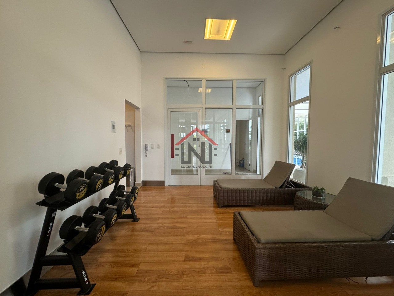 Apartamento Industrial de Luxo no Campo Belo - 4 Quartos, 4 Suítes, 6 Banheiros, 4 Vagas, 223m² - Venda ou Locação em SP