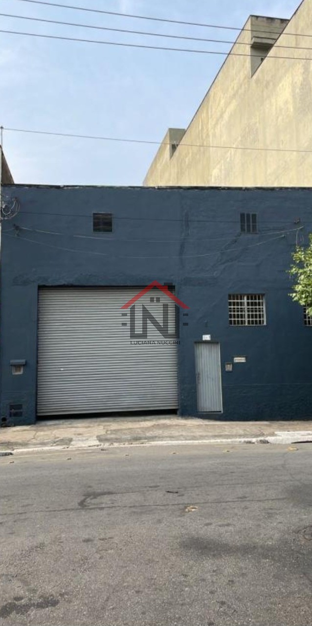 Galpão Comercial para Locação em São Paulo-SP, no Cambuci, com 1 Sala, 1 Banheiro e 350 m² de Área