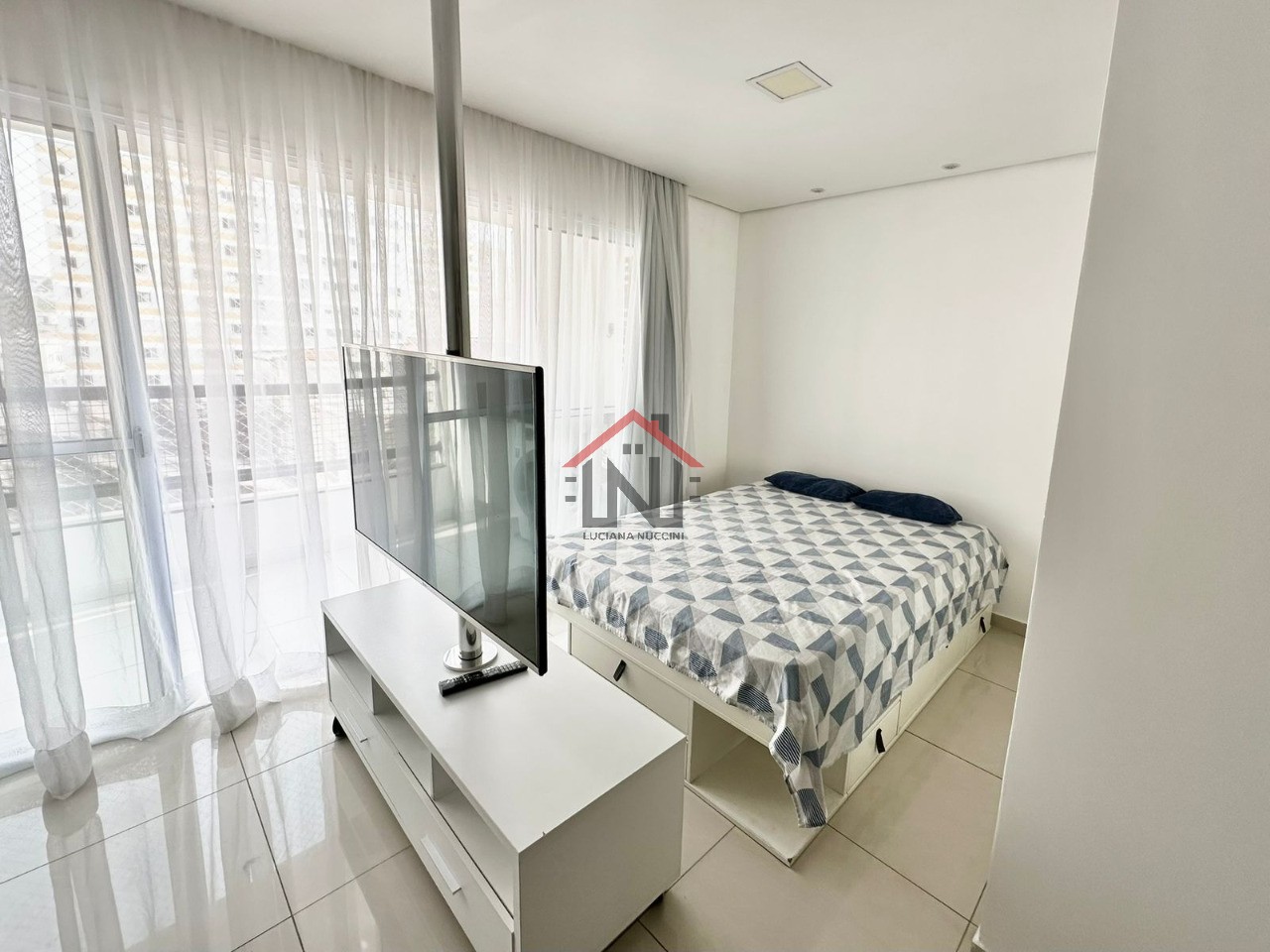 Apartamento à venda no Cambuci, São Paulo: 1 quarto, 1 sala, 1 banheiro, 36m² de área. Aproveite essa oportunidade!