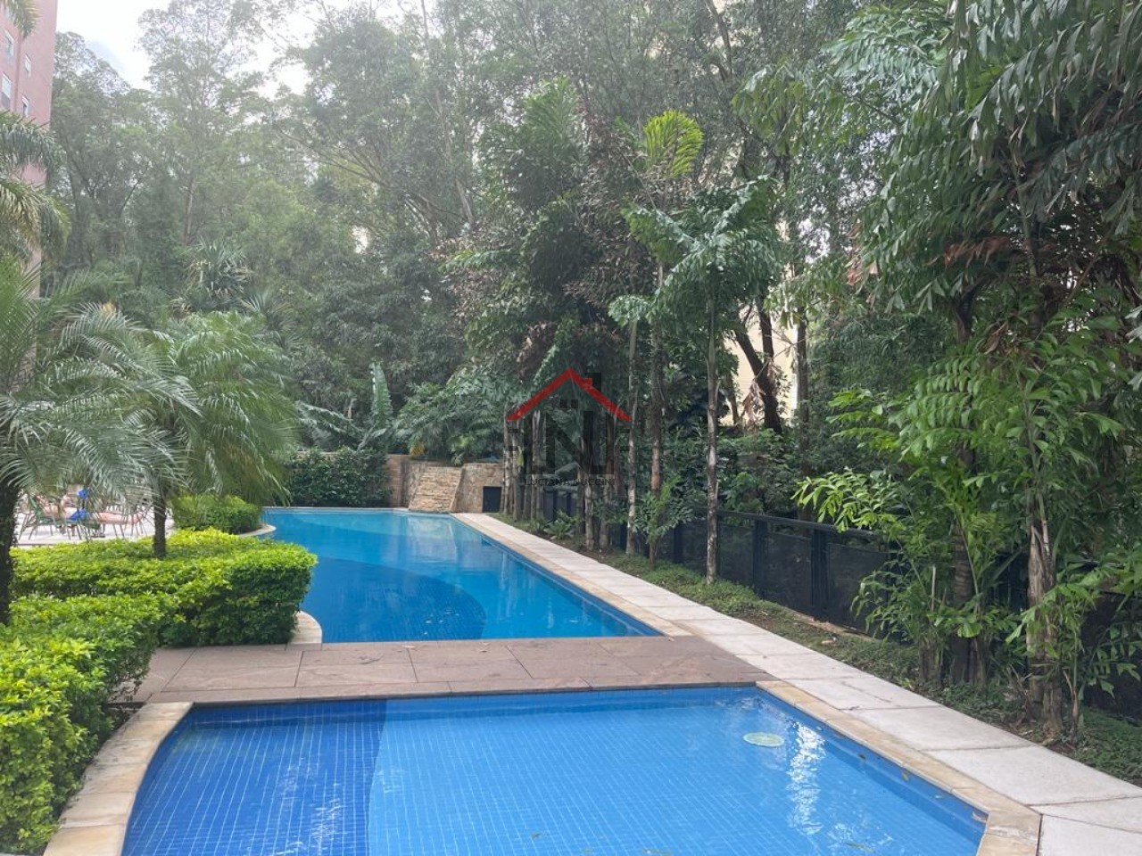 Imperdível! Apartamento à venda em São Paulo-SP, Jardim Morumbi - 4 quartos, 3 suítes, 4 banheiros, 4 vagas, 192m².