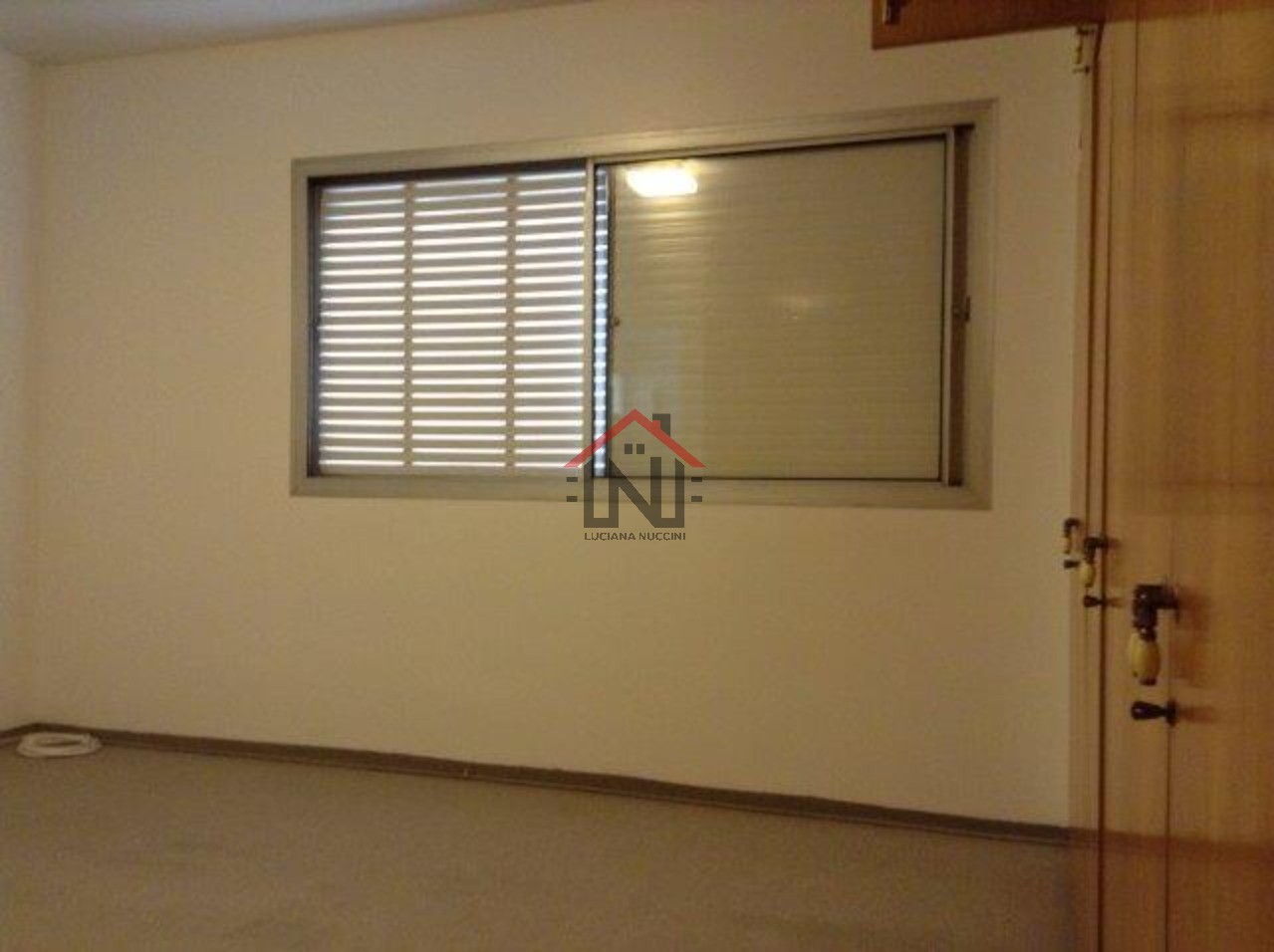 Apartamento de luxo no coração de SP: 3 quartos, 1 suite, 1 sala, 1 banheiro, 2 vagas de garagem, 170m² no Jardim Paulista!