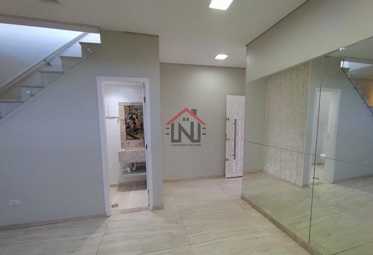 Sobrado Residencial à Venda no Ipiranga, São Paulo: 2 Suítes, 3 Salas, 2 Vagas - Imperdível Oportunidade!