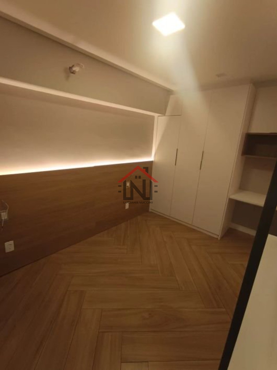 Studio de Luxo para Locação na Vila Mariana - São Paulo-SP: 1 Quarto, 1 Banheiro, 28m² no Condomínio Exclusivo