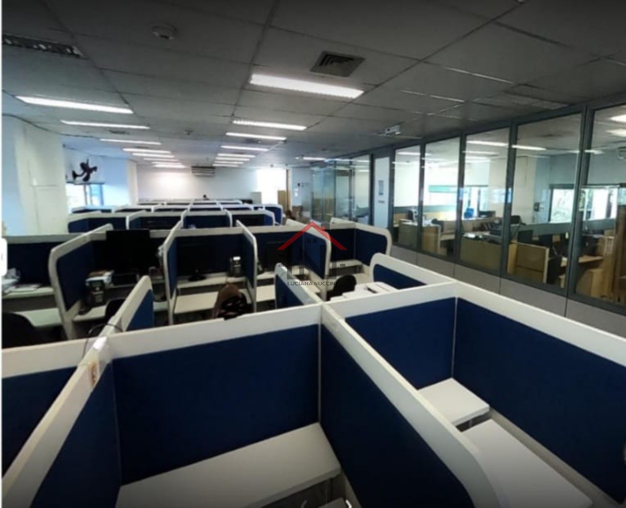 Conjunto Comercial de Alto Padrão na Vila Cordeiro, São Paulo-SP: 12 salas, 6 banheiros, 30 vagas, 1.237,60 m².