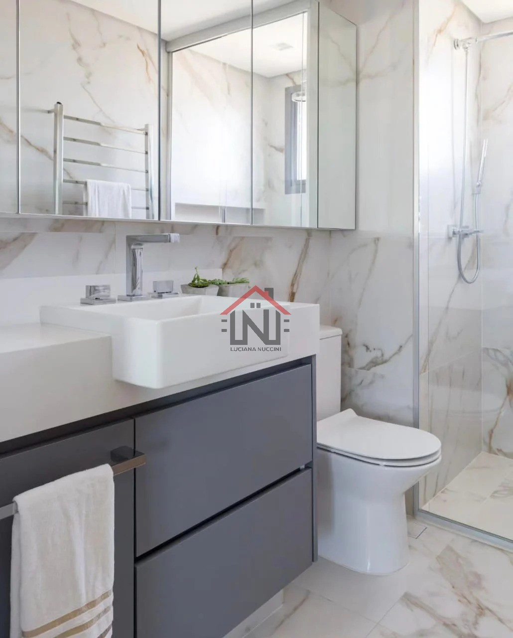 Imperdível oportunidade: Apartamento à venda em São Paulo-SP, Vila Mariana! 2 quartos, 2 suítes, 1 sala, 3 banheiros, 2 vagas, 85m²!