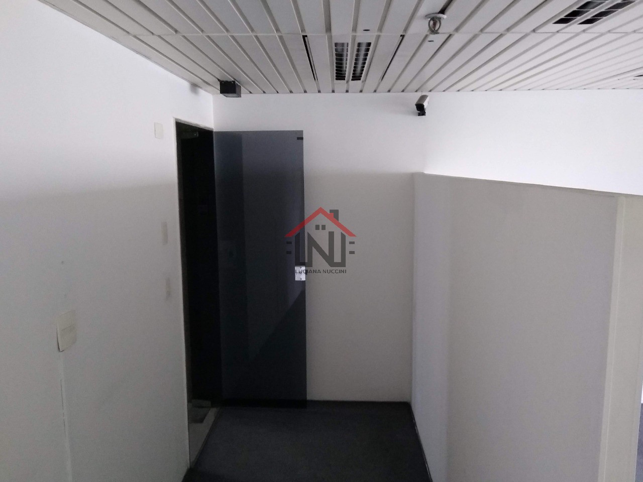 Conjunto Comercial de Alto Padrão Para Locação no Jardim Paulista, São Paulo-SP: 1 Sala, 3 Banheiros, 2 Vagas, 80,21 m².