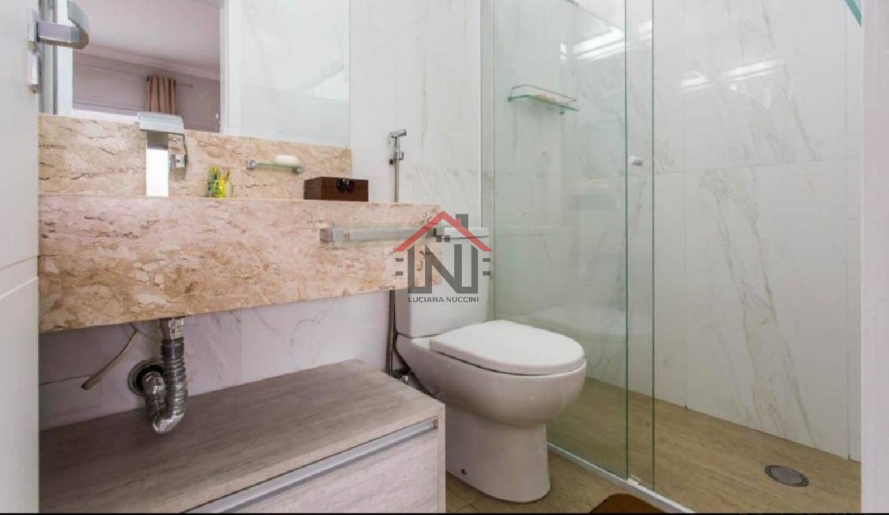 Sobrado Residencial à Venda no Ipiranga, São Paulo: 2 Suítes, 3 Salas, 2 Vagas - Imperdível Oportunidade!