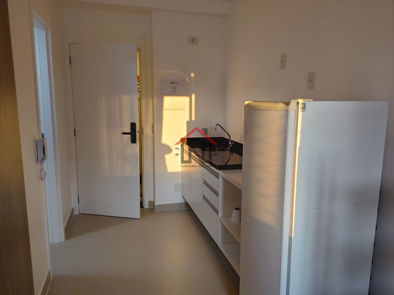 Excelente Apartamento para Locação na Vila Clementino, São Paulo-SP: 1 Quarto, 1 Suíte, 1 Banheiro, 18,12 m² de Área!