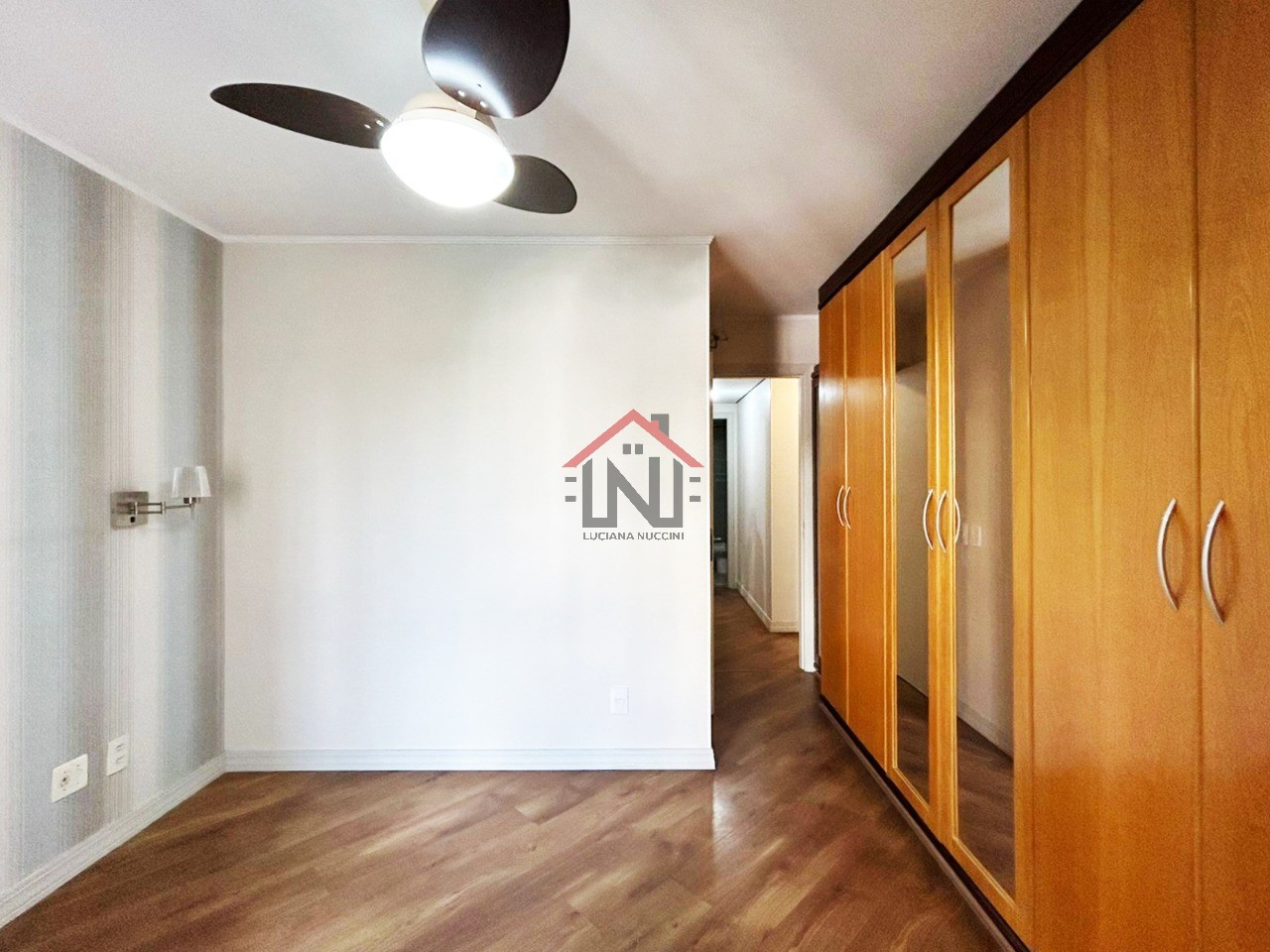 Apartamento para locação na Vila Cordeiro, São Paulo-SP: 3 quartos, 1 suíte, 2 vagas, 102m² de área.